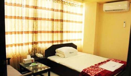 Deluxe Single Room