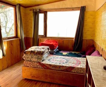 Triple Room with Private Bathroom