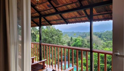 Suite with Balcony