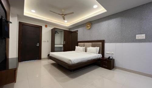 Deluxe King Studio