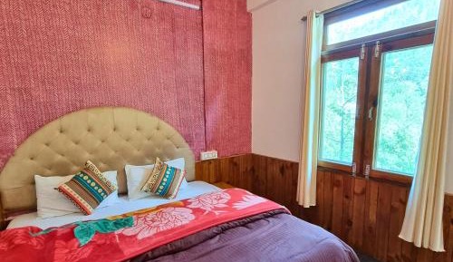 Deluxe Queen Room with Two Queen Beds