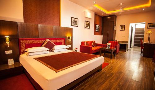 Executive Room