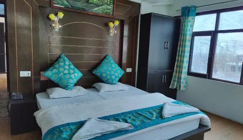Queen Room