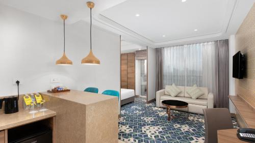 One-Bedroom Suite with Kitchenette with 25% discount on F&B, Spa and Laundry, Enjoy Buy One Get One at Viva Bar during Happy Hours (12 noon to 06:00 PM)