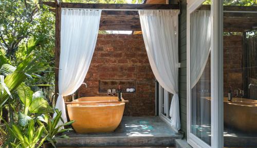 Suite with Garden View
