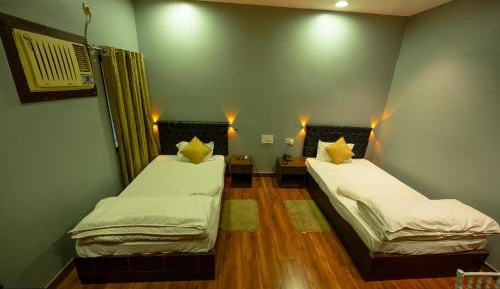 Deluxe Twin Room