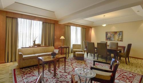 Diplomatic Suite with 20% off on session of 30 mins Spa,15% off on food & soft beverage services,20% Discount on Laundry service (T&C applicable)