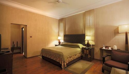 Deluxe Room: 20% off on Food & Beverage services, Enjoy Buffet Breakfast, Wifi, Welcome Drink upon arrival, Early Check in & Late Check out – subject to availability 