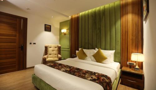 Superior King Room
