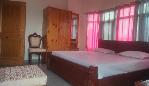 Double Room with Private Bathroom