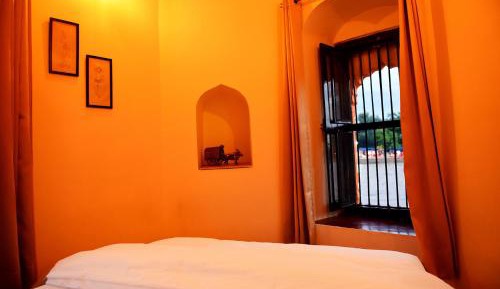 Deluxe Double Room with Side Sea View