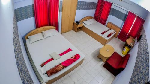 Quadruple Room with Private Bathroom