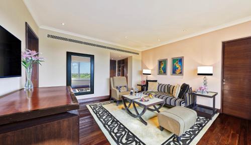 Taj Club Suite King Bed Diplomatic Enclave View
