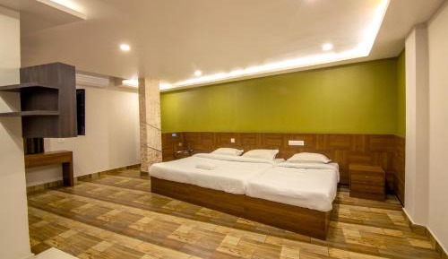 Luxury Triple Room