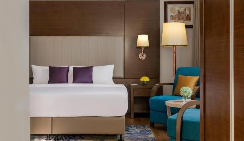 Deluxe Suite