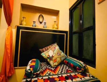 Deluxe King Suite