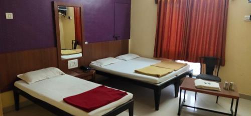 Deluxe Triple Room with Fan 