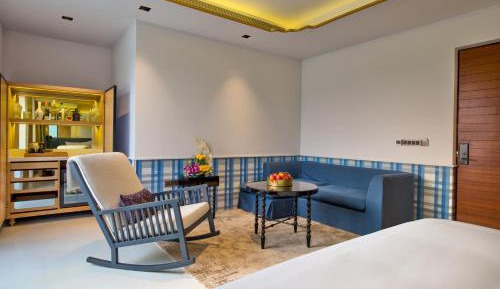 Premium Balcony Room King Bed -  20% discount on Food and Beverages, Spa and Laundry