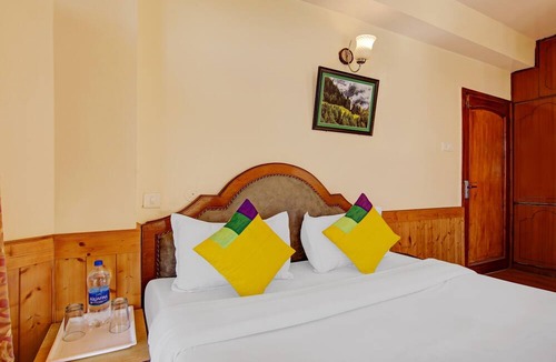 Chhota Shimla Hotel | Itsy By Treebo - Rajat Shimla