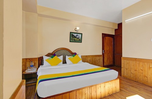 Chhota Shimla Hotel | Itsy By Treebo - Rajat Shimla