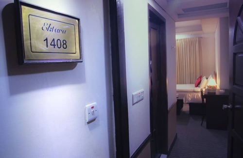 Dhaka Hotel | Hotel 71