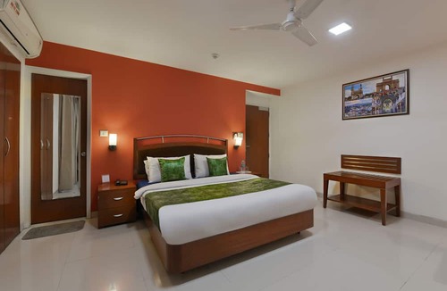 New Friends Colony Hotel | Hotel Admire inn NFC By ASPL