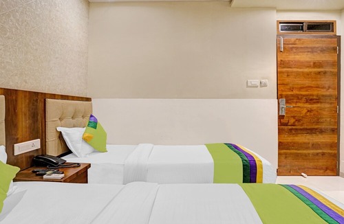 Kalina Hotel | Itsy By Treebo - BKC Mannat