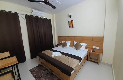Tapovan Hotel | Hotel Krishna Rishikesh