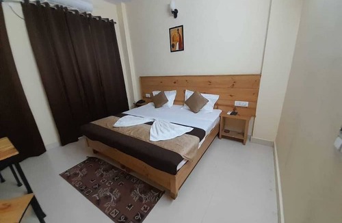 Tapovan Hotel | Hotel Krishna Rishikesh