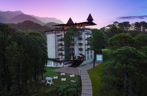 McLeod Ganj Hotel | Lemon Tree Hotel Mcleodganj