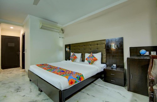 DLF City Hotel | Fabhotel Staywell