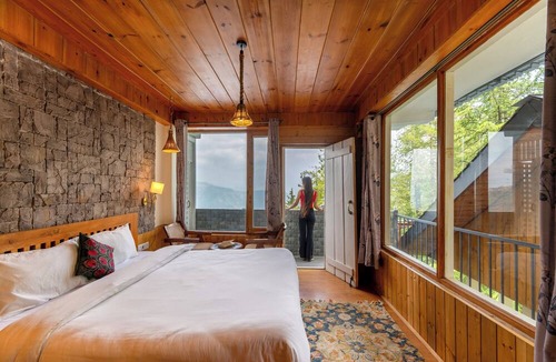 Theog Hotel | Jomotel Dayaar