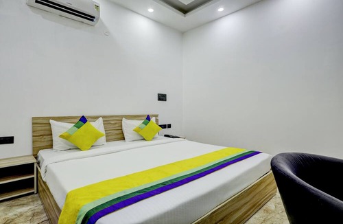Sector 27 Hotel | Itsy Hotels Vibe 2