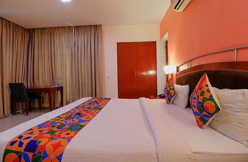 New Friends Colony Hotel | Fabhotel F9 Nfc