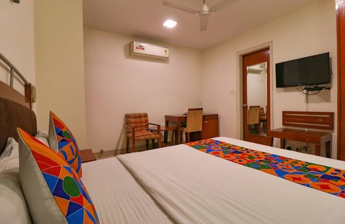 New Friends Colony Hotel | Fabhotel F9 Nfc