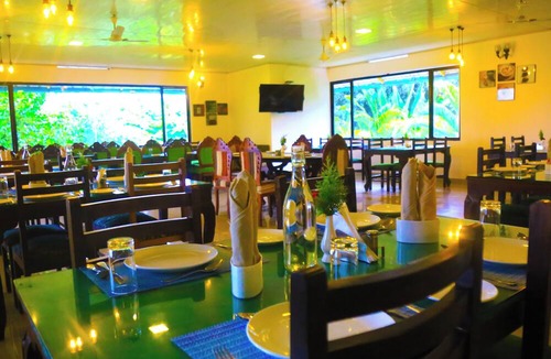 Devikolam Hotel | Spring Muunnar
