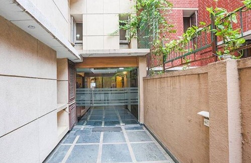 Saket Hotel | FabHotel Grand Anutham