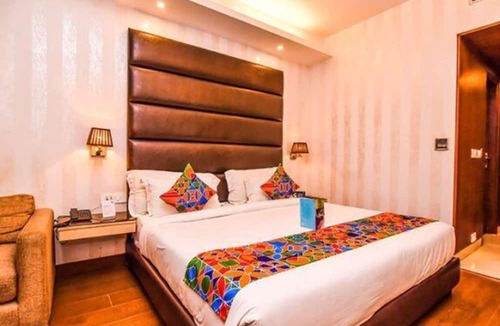 Chittaranjan Hotel | Fabhotel Prime The New Heaven