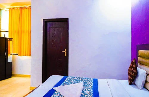 Vasant Kunj Hotel | Roomshala 051 Ashok Palace