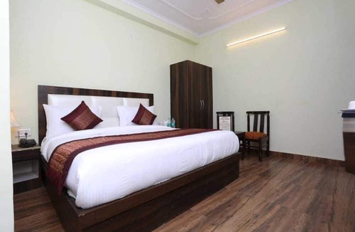 Mahipalpur Extension Hotel | Hotel The Mars
