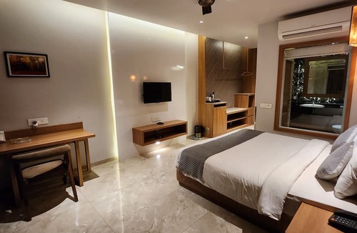 Alwar Hotel | Alwar Vanyaevilas