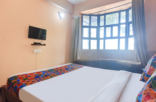 Nerul Hotel | FabEscape Aqualura Verem With Swimming Pool