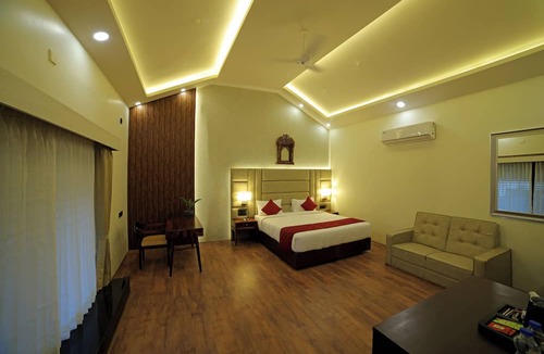 Vayalipad Hotel | Lake Valley Resort and Spa, Tirupati
