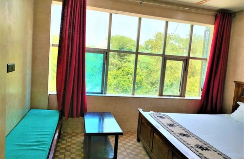 Nizamuddin Hotel | Shamim Residency Near Nizamuddin Dargah