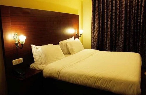 Thalayathimund Hotel | Berry Hills Resort