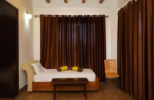 Chail Hotel | Hotel Chail Retreat-A Boutique Resort