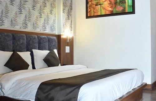 Kumarhatti Hotel | Hotel Le Halcyon