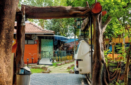 Thrissur House | Posh 7 BHK at Belljem Homes in Thrissur City