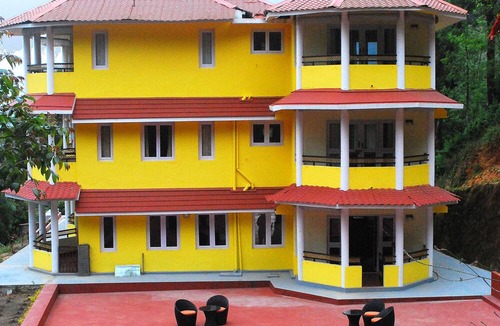 Madikeri House | Amritasthanam Guest House And Retreat