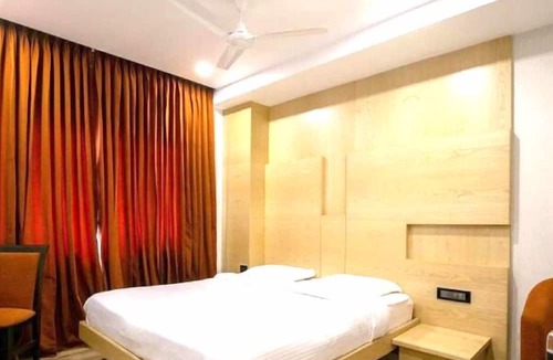 Gopalapuram Hotel | PPH Living Railotel